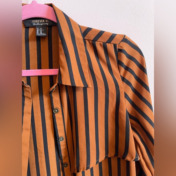 Striped Duster - Picture 4 of 9